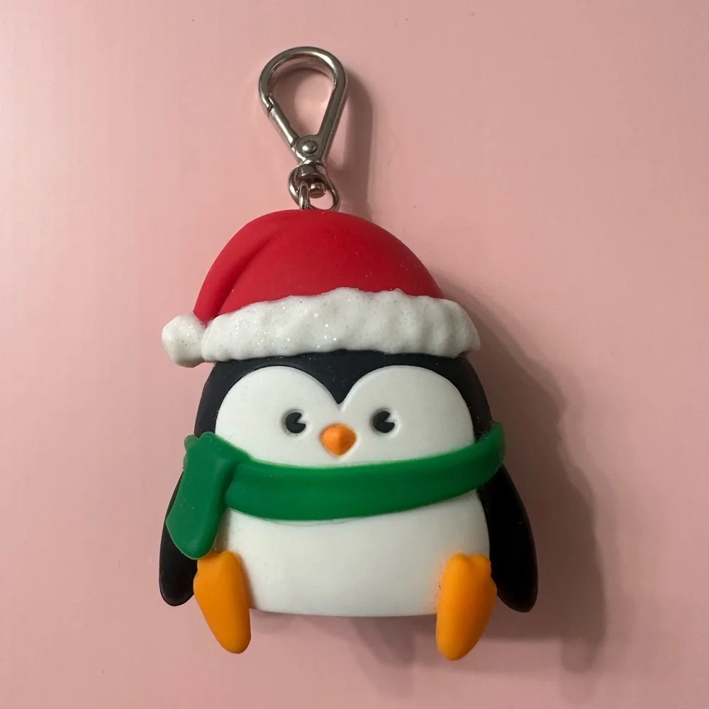 BBW Cute Penguin Pocketbac Holder Keychain Bag Charm - Green Scarf, Red Hat